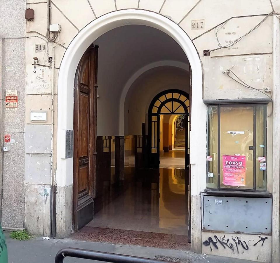 Parri Silton * Roma